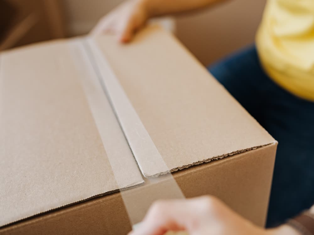 Packing and dispatch for bulk display orders